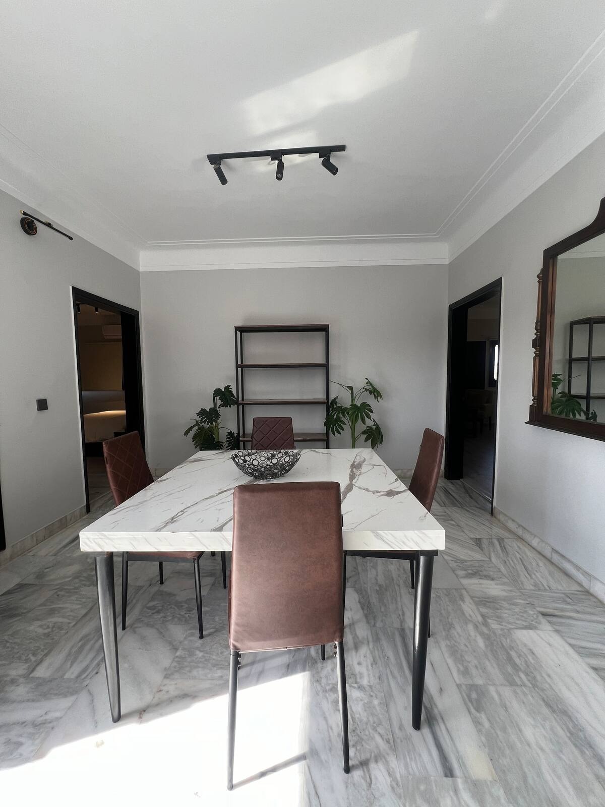 2 Bedroom 2nd Floor in Dhoraji (Aga Khan)