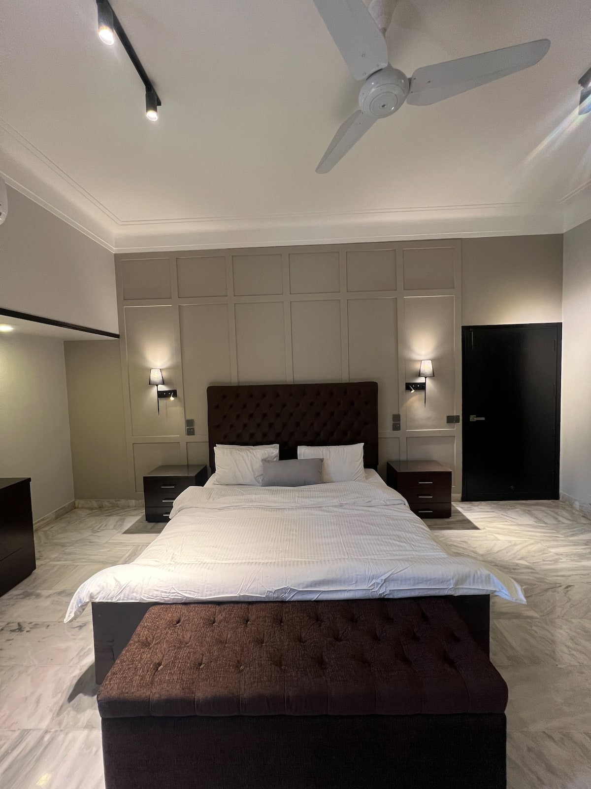 3 Bedroom Ground Unit in Dhoraji (Aga Khan)